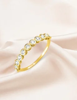 Alliance serti clos or jaune 375 ‰ et oxydes de zirconium - Mariage