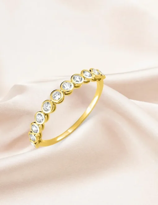 Alliance serti clos or jaune 375 ‰ et oxydes de zirconium - Mariage