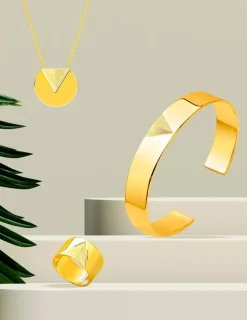 Bague en plaqué or jaune motif triangle graphique SO OR