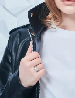 Bague fantaisie en acier  taille ajustable SO OR