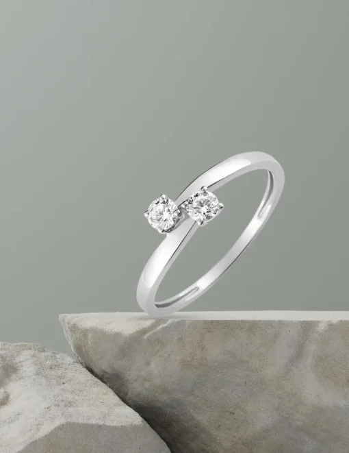 Bague fantaisie or blanc 375 ‰ oxyde de zirconium SO OR