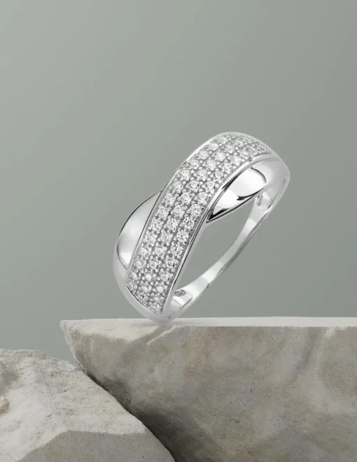 Bague fantaisie or blanc 375‰ et oxyde de zirconium SO OR