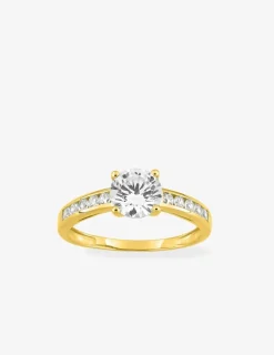 Bague solitaire accompagné or jaune 375 ‰ et oxydes de zirconium SO OR