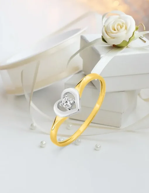 Bague solitaire motif cœur 375 ‰ et oxyde de zirconium et rhodium SO OR