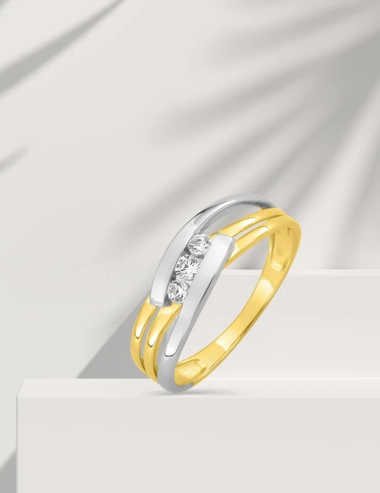 Bague trilogie bicolore or 375 ‰ oxyde de zirconium, rhodium SO OR