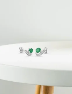 Boucles d'oreilles clous or blanc 375‰, émeraude et oxyde de zirconium SO OR