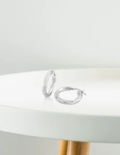 Boucles d'oreilles créoles froissées or blanc diamètre 15 mm 375 ‰ SO OR