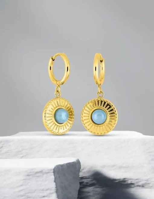 Boucles d'oreilles créoles et motif pendant acier doré et cristal bleu synthétique SO OR
