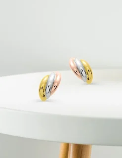 Boucles d'oreilles demi-créoles coquillage 3 or 750 ‰ SO OR