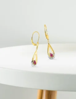 Boucles d'oreilles dormeuses gouttes or jaune 750 ‰, rubis et rhodium SO OR