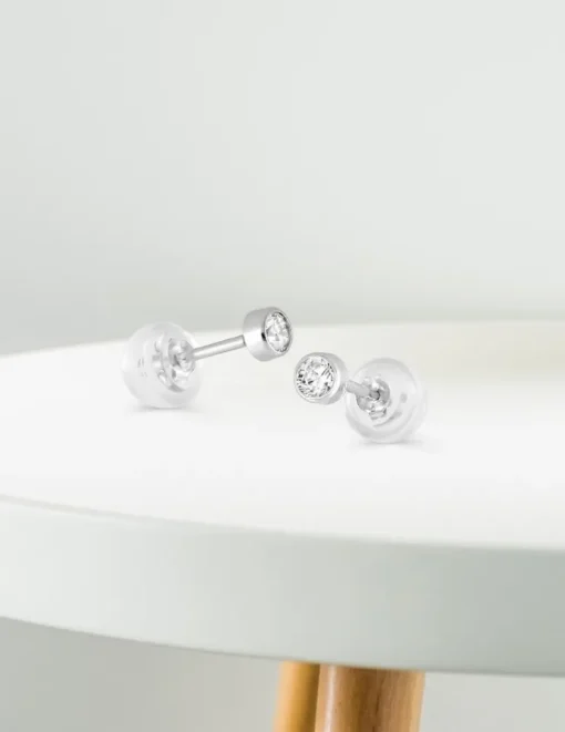Boucles d'oreilles or blanc 375‰ et oxyde de zirconium SO OR