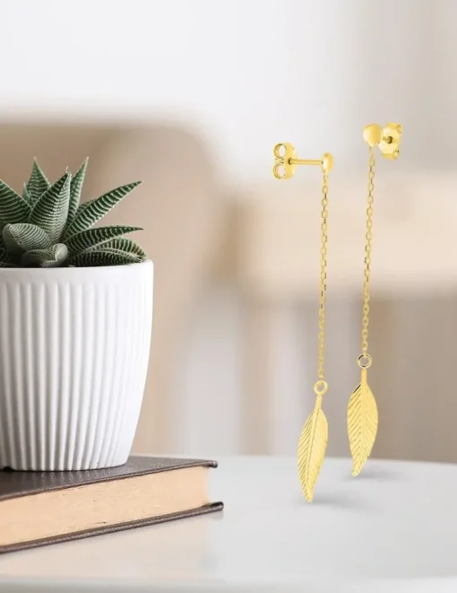 Boucles d'oreilles pendantes "feuille" or jaune 375‰ SO OR