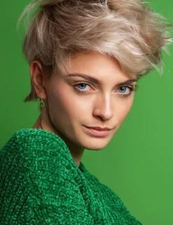 Boucles d'oreilles pendantes or jaune 750 ‰ et malachite SO OR