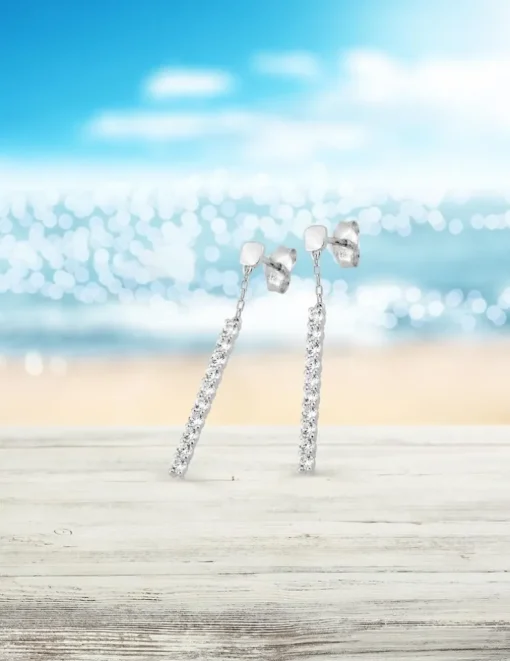 Boucles d'oreilles pendantes barrettes en or blanc 375‰ et oxyde de zirconium SO OR