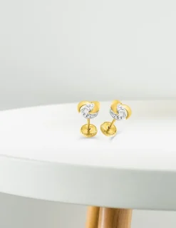 Boucles d'oreilles rosaces en or jaune 375‰ et oxyde de zirconium SO OR