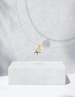 Collier fil nylon avec oxyde percé serti sur or jaune 375 ‰ SO OR