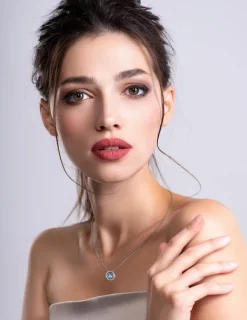Collier or blanc 375‰ et topaze enroulée SO OR