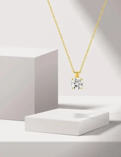 Collier or jaune 375 ‰ et oxyde 5.5 mm serti quatre griffes SO OR
