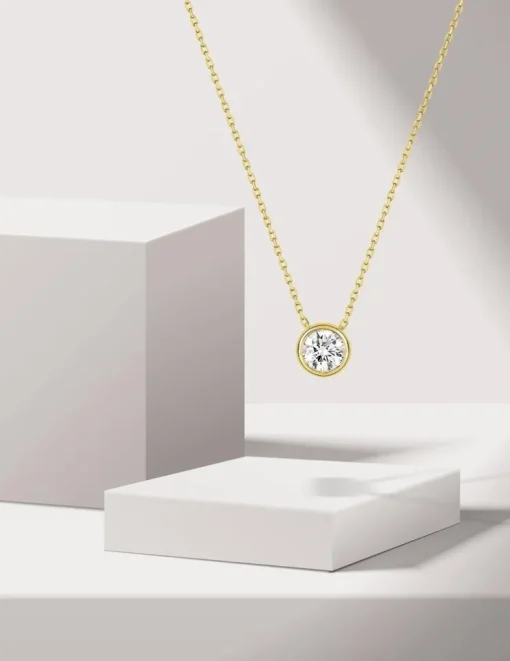 Collier or jaune 375 ‰ et oxyde 4,75 mm serti clos SO OR