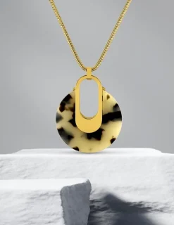 Collier pendentif en acier doré et acétate SO OR