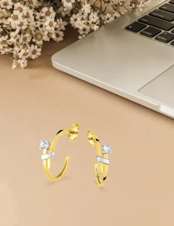 Créoles en or jaune 375‰ et oxyde de zirconium SO OR