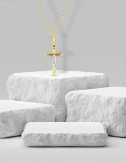 Pendentif croix bicolore en or 375 ‰ SO OR