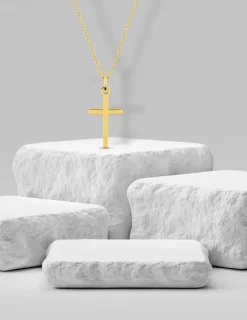 Pendentif croix or jaune 750 ‰ 12 x 25 mm SO OR